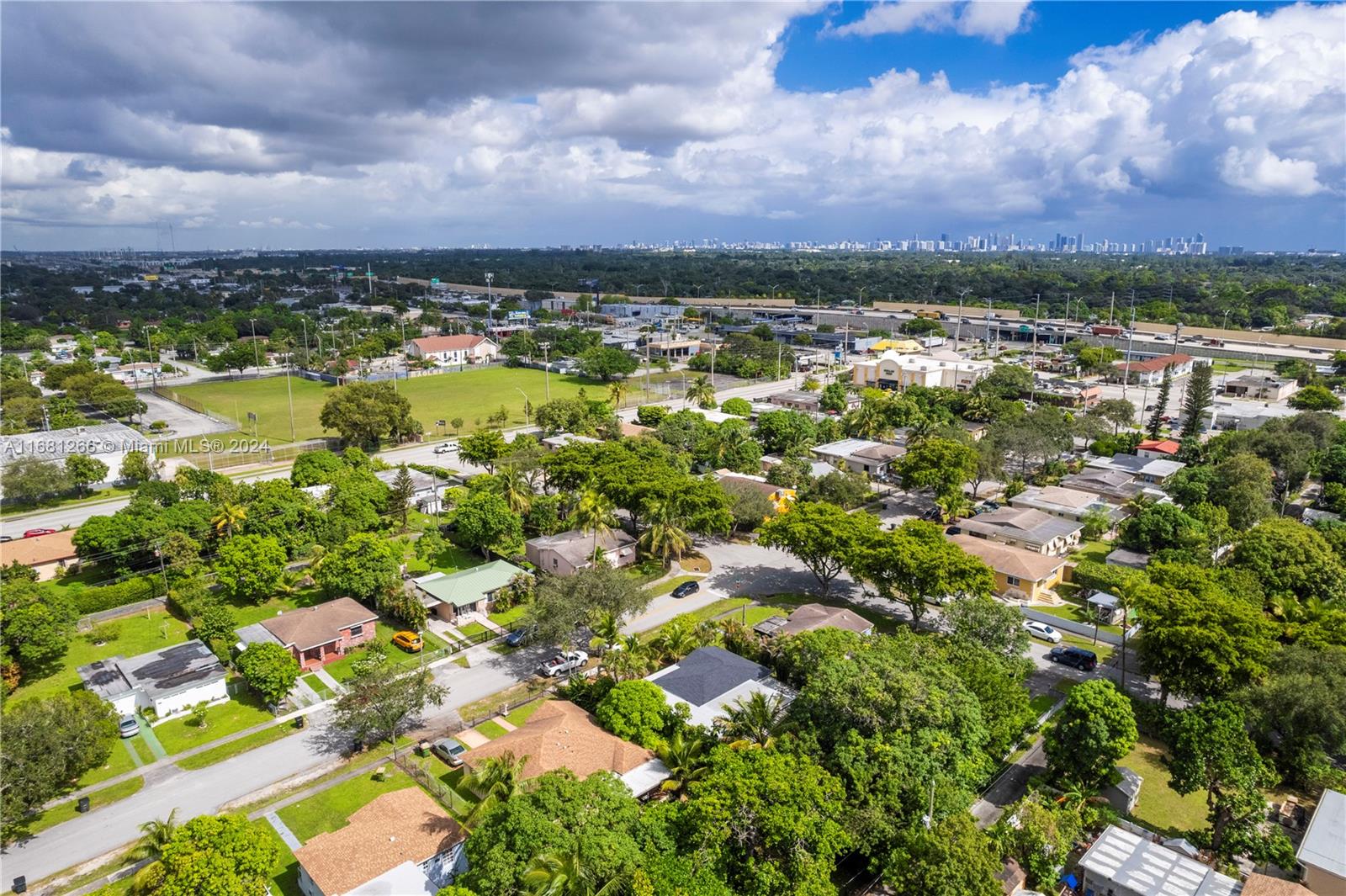 810 NW 134th St, North Miami, Florida image 6