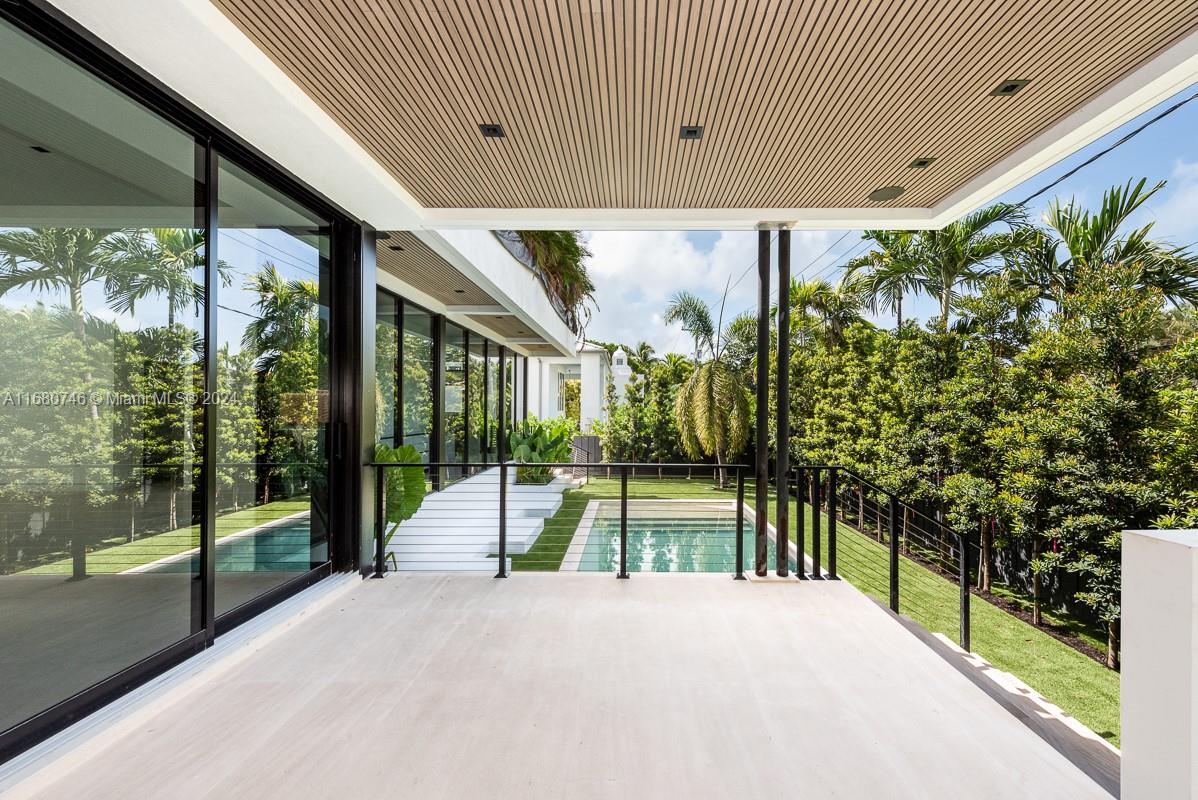 650 Warren Ln, Key Biscayne, Florida image 3