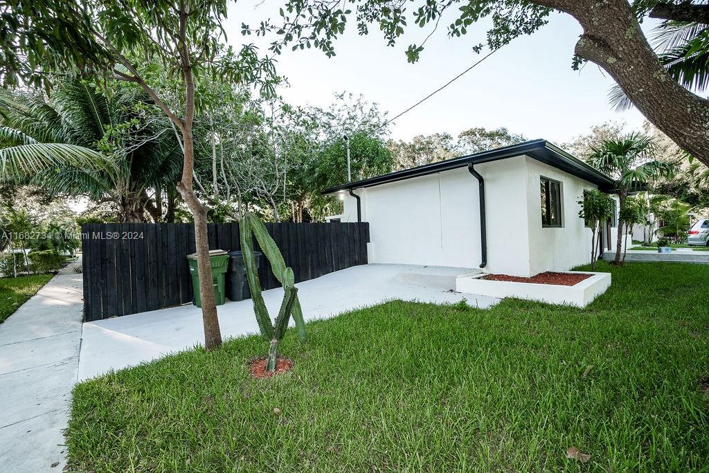 12800 NE 12th Ave, North Miami, Florida image 27