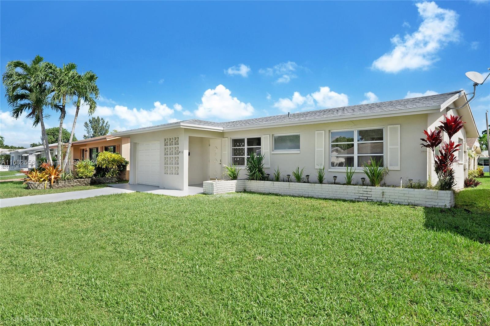 5710 NW 65th Way, Tamarac, Florida image 1