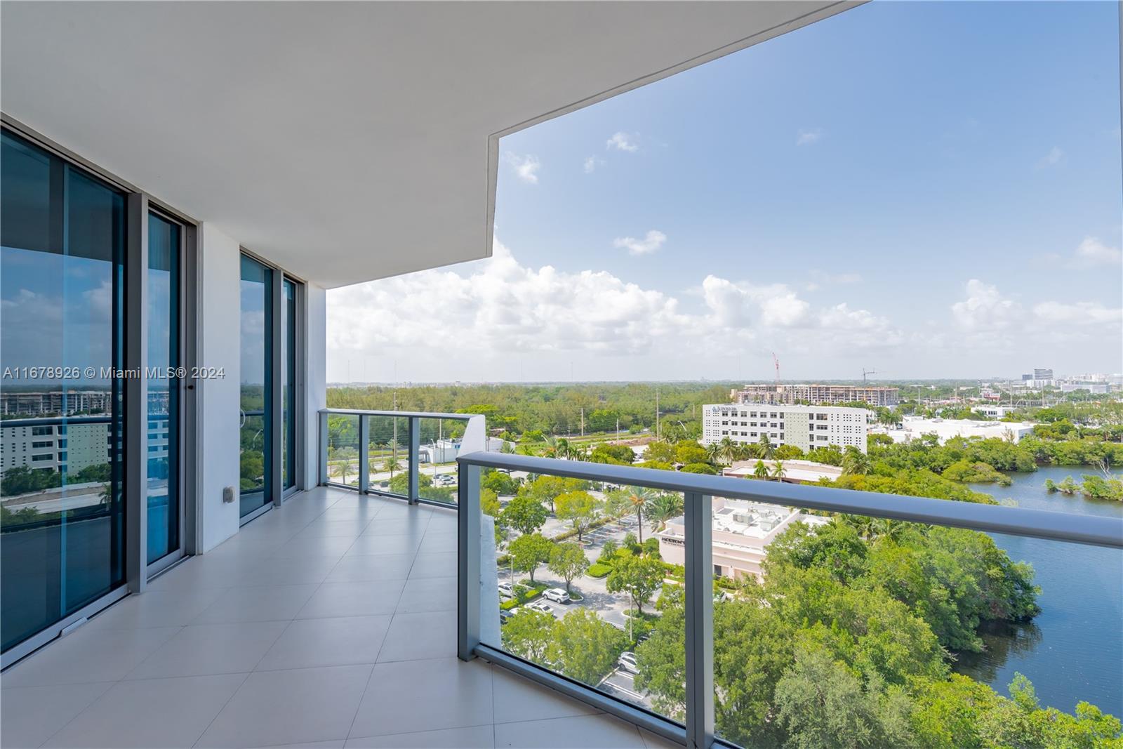 17301 Biscayne Blvd #1108, North Miami Beach, Florida image 2