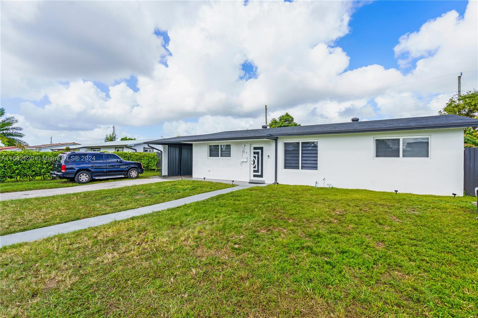 1315 W 83rd St, Hialeah, Florida image 3