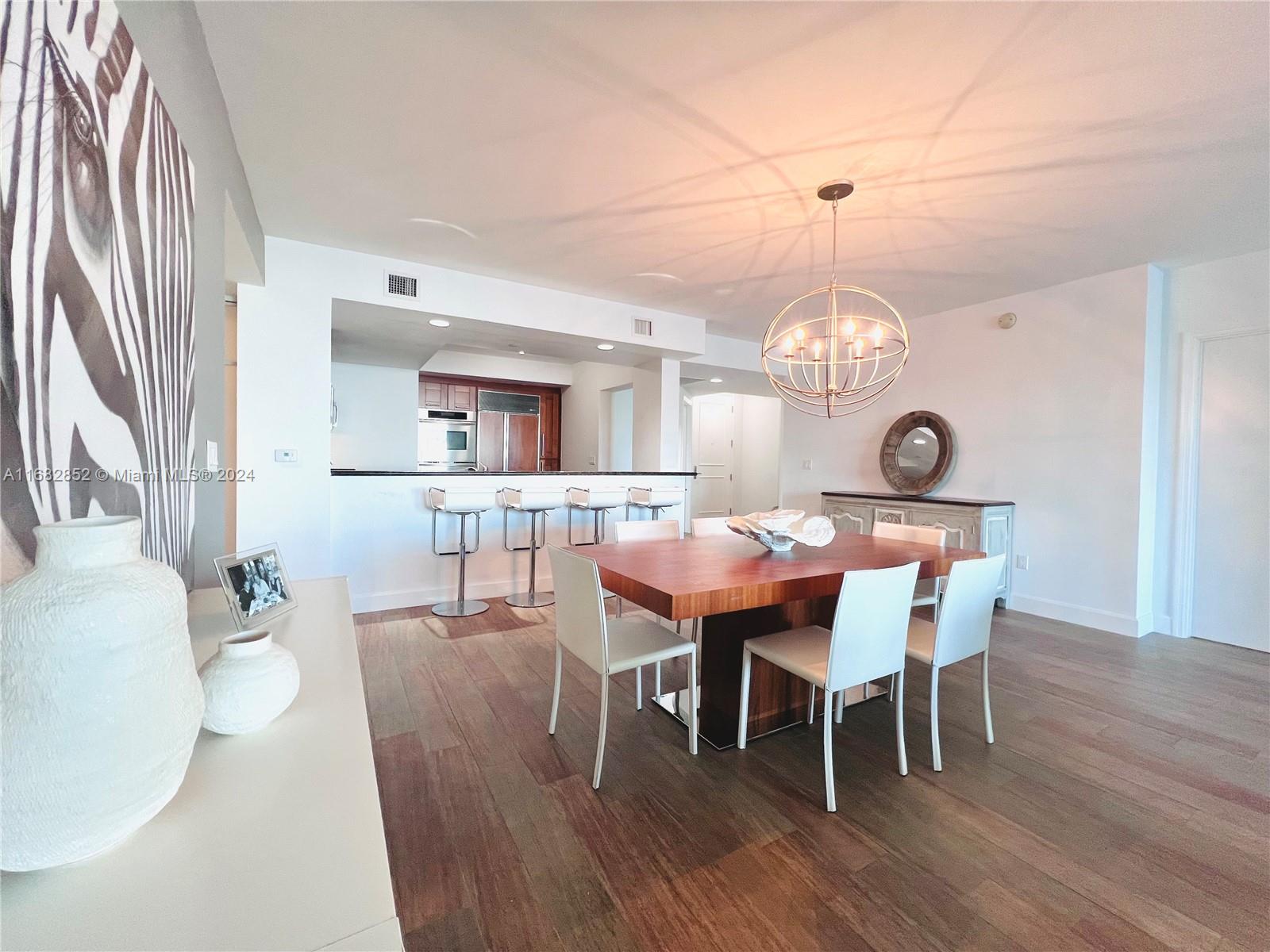3301 NE 183rd St #905, Aventura FL 33160