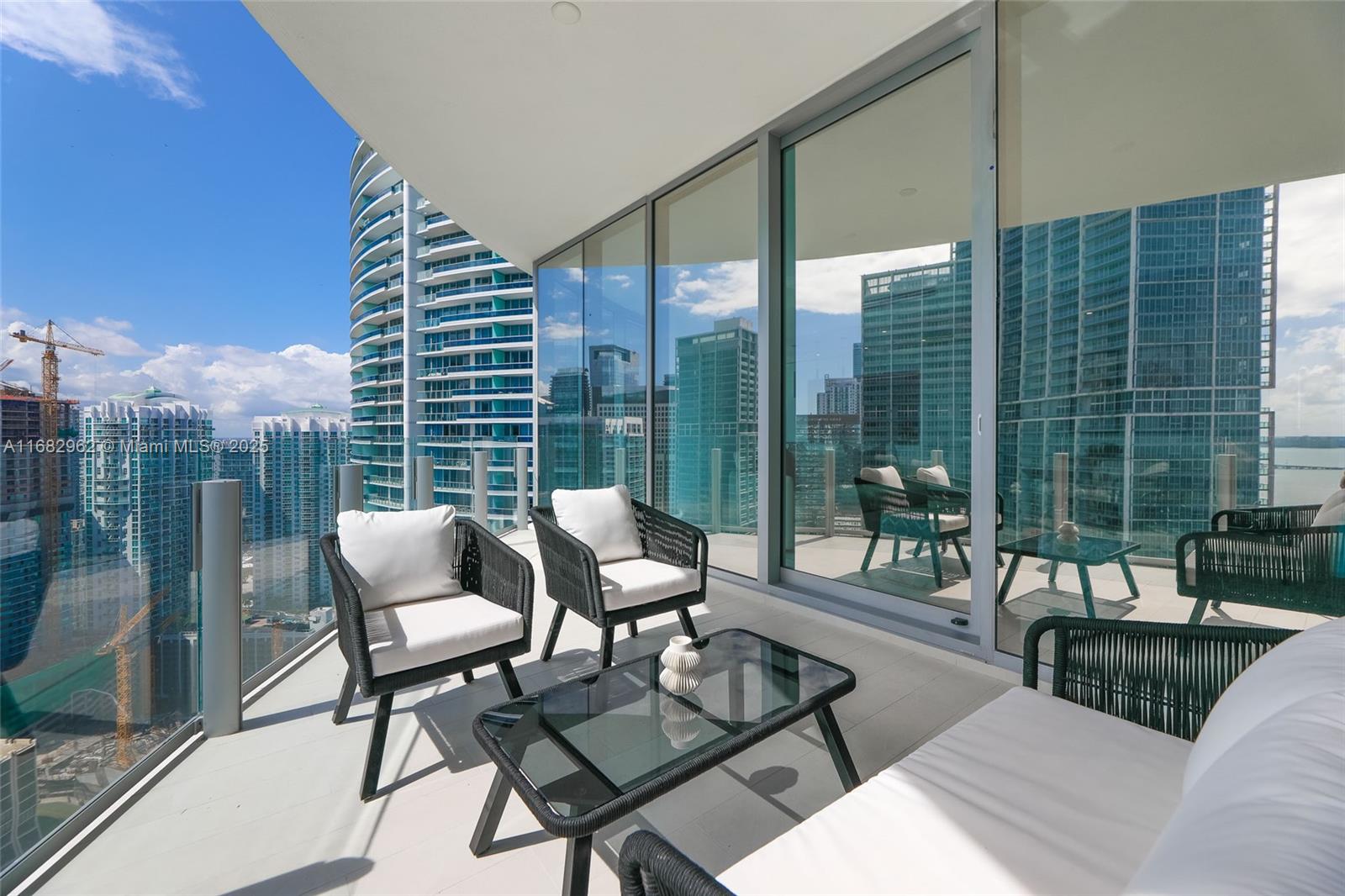 300 Biscayne Blvd Way #3707, Miami, Florida image 35