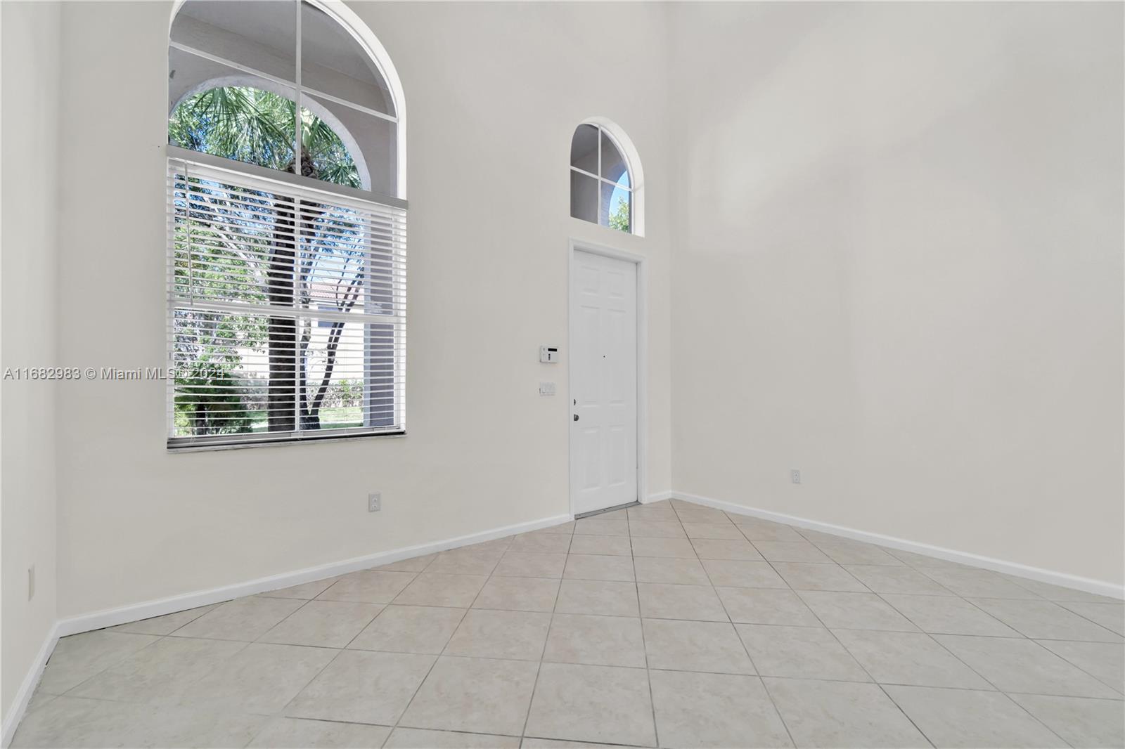 4931 SW 155th Ave, Miramar, Florida image 10