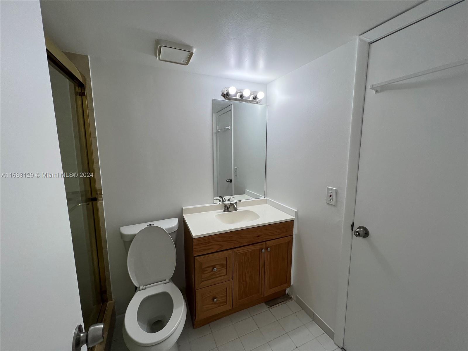 5525 W 26th Ct #208, Hialeah, Florida image 11