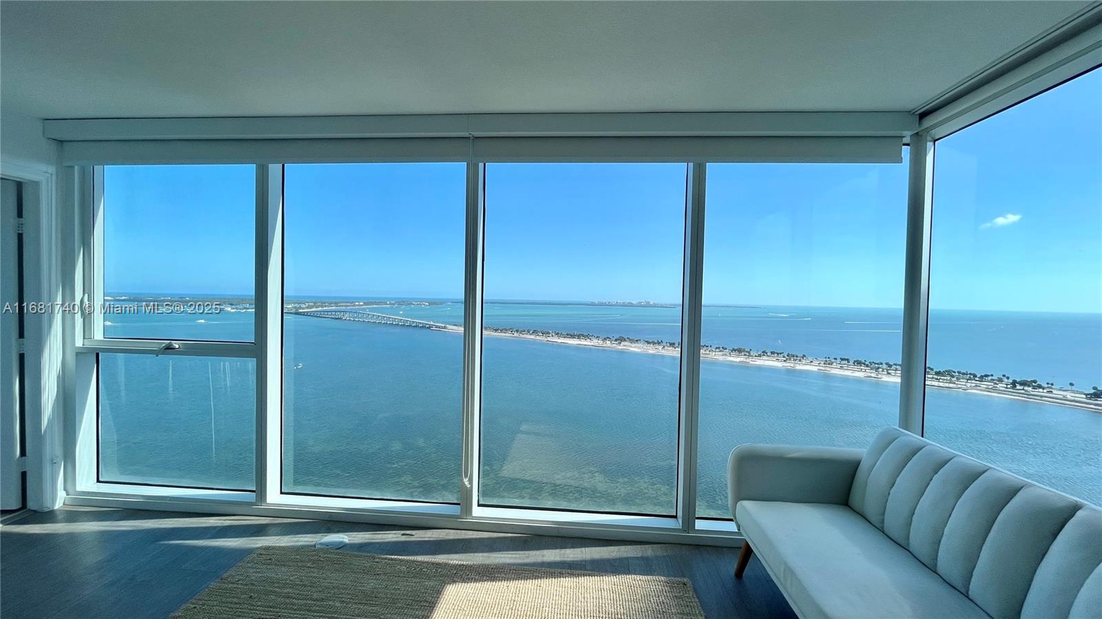2101 Brickell Ave #2807, Miami FL 33129