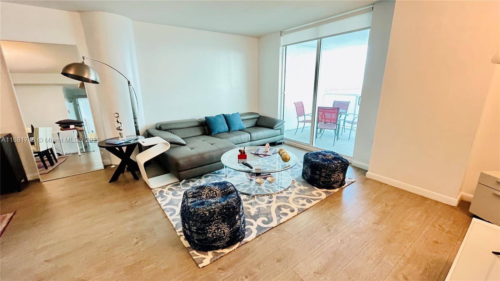 2101 Brickell Ave #2807, Miami FL 33129