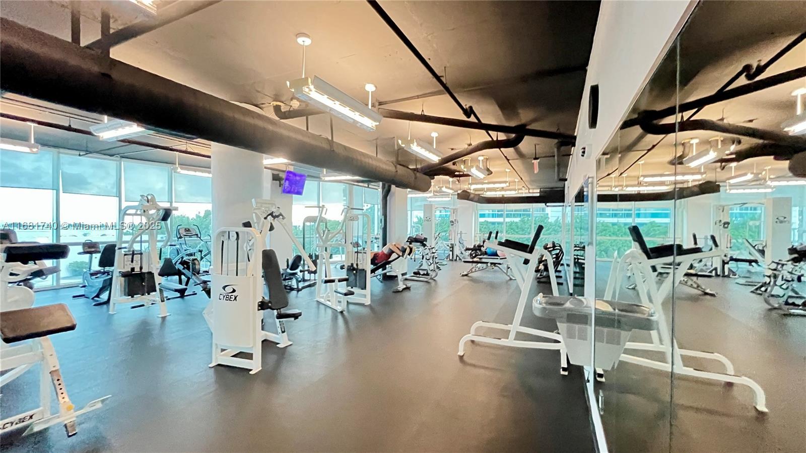 2101 Brickell Ave #2807, Miami FL 33129
