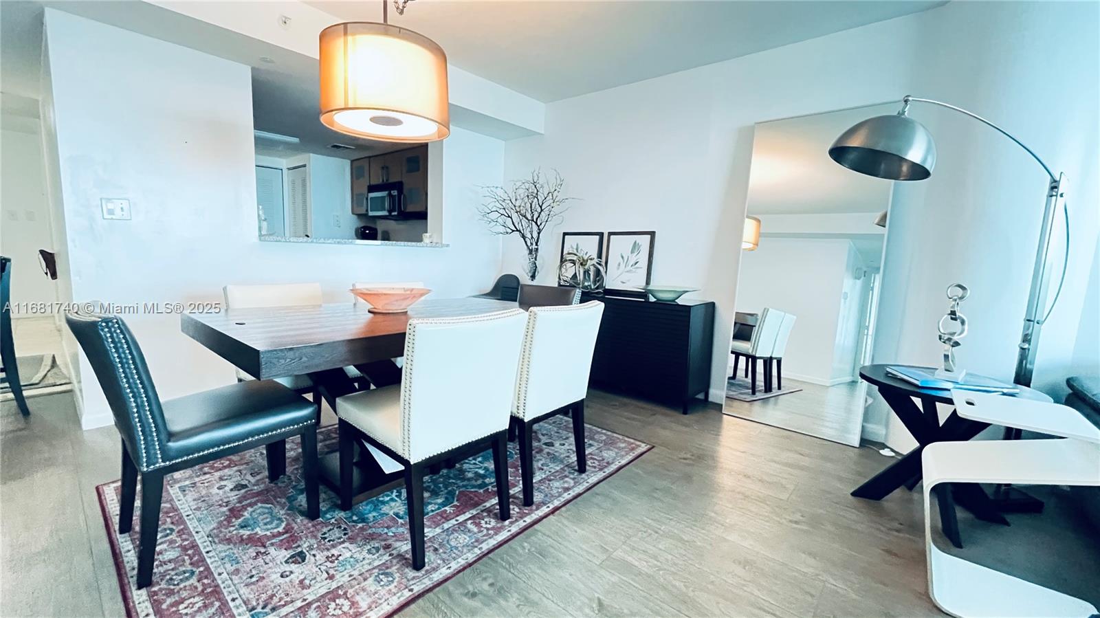 2101 Brickell Ave #2807, Miami FL 33129