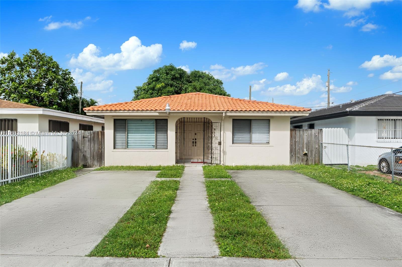 811 W 33rd St, Hialeah, Florida image 30