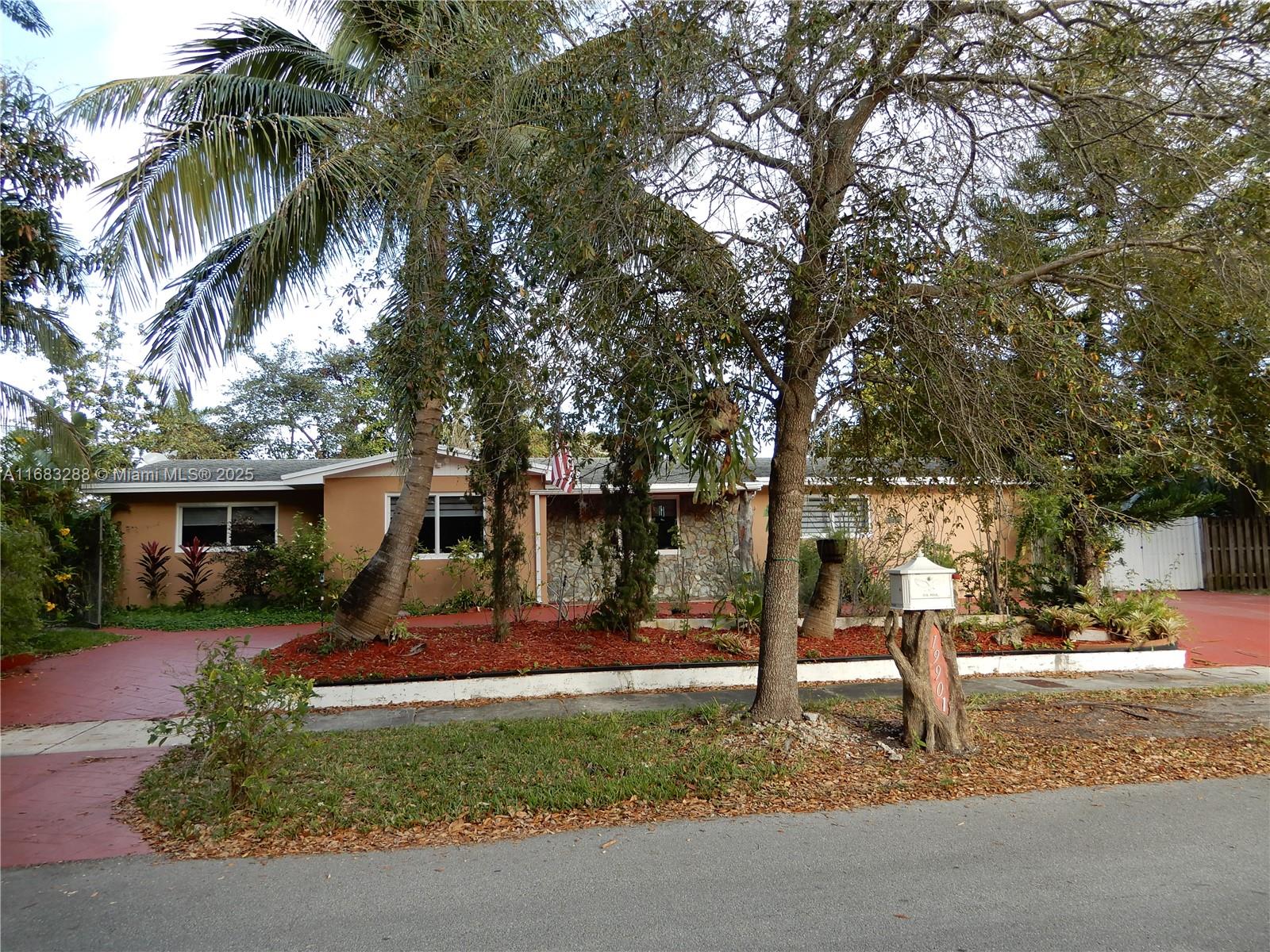 19901 SW 92nd Ave, Cutler Bay, Florida image 1