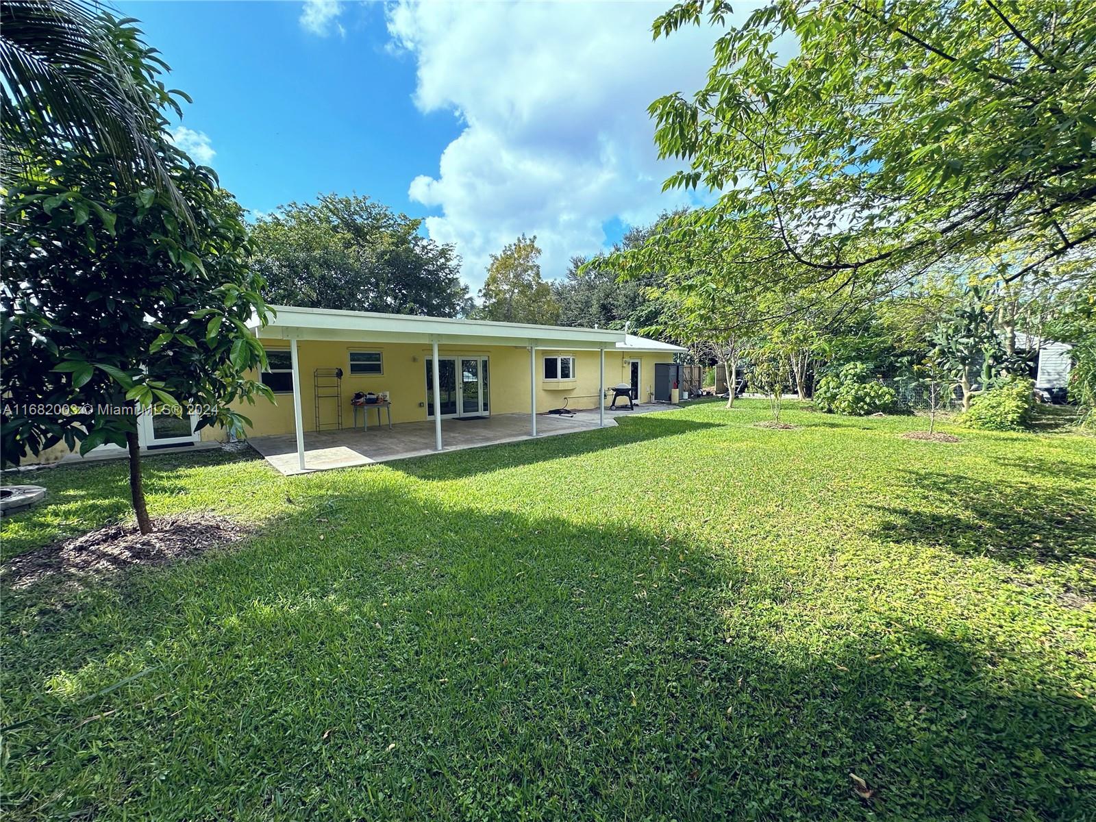 8705 SW 192nd St, Cutler Bay, Florida image 15