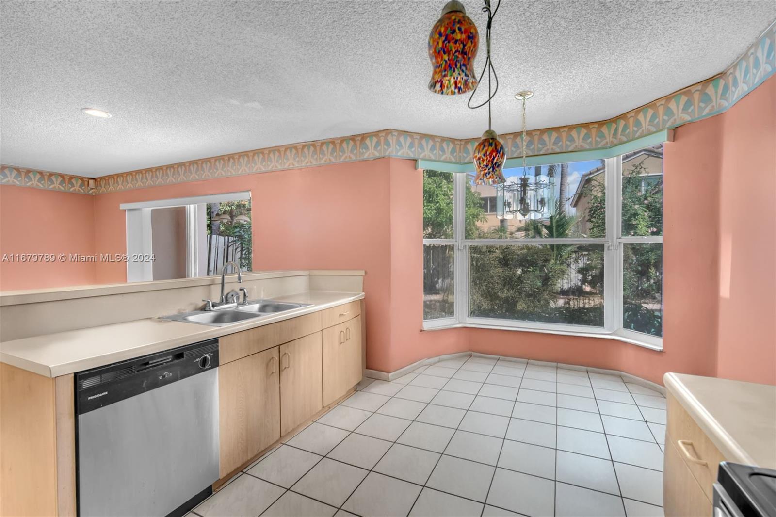 19101 NW 11th St, Pembroke Pines, Florida image 11