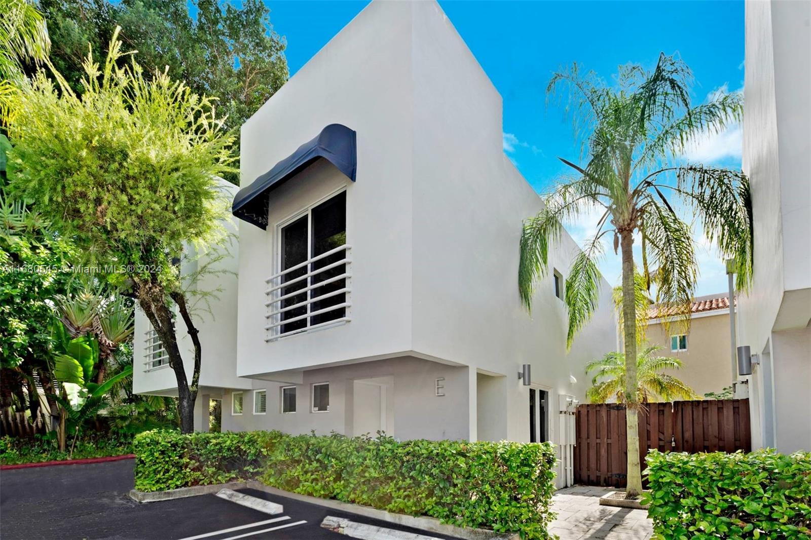 Welcome to your dream home in the heart of Coconut Grove, Miami’s most prestigious and desirable neighborhood. This exceptional modern townhouse has been completely reimagined with meticulous attention to detail, offering the pinnacle of luxury living. Discover an open, airy space featuring large-format porcelain tiles, a new AC system, and impact windows. Every element exudes sophistication, from the premium Brizo fixtures and Quartzite stone accents to the cutting-edge Samsung Bespoke appliances. Sleek, contemporary design features like invisible baseboards, frameless doors, energy-efficient spotlights, and Legrand outlets enhance the home’s aesthetic. Custom-built closets provide ample storage, while electric toilets and towel warmers add indulgence.  Enjoy the community swimming pool!