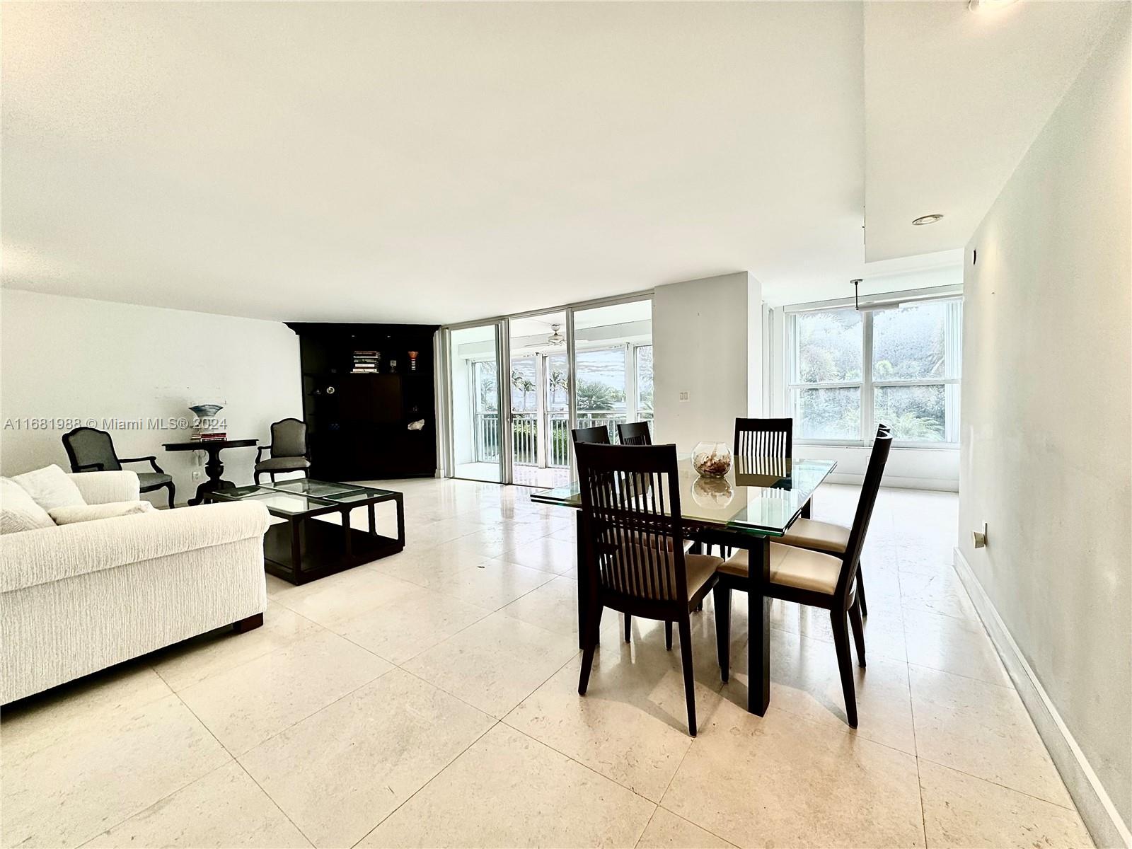 611 Ocean Dr #2E, Key Biscayne, Florida image 2