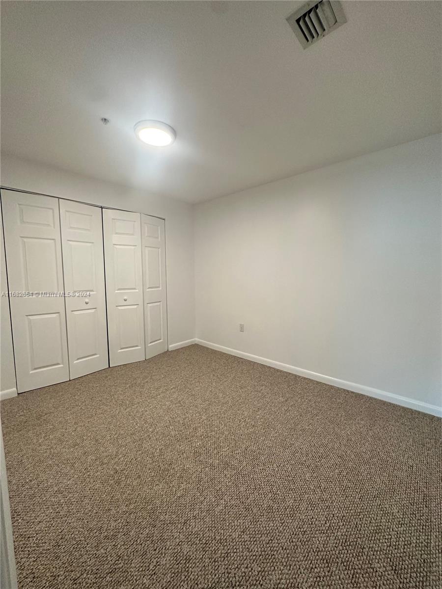 244 Biscayne Blvd #503, Miami FL 33132