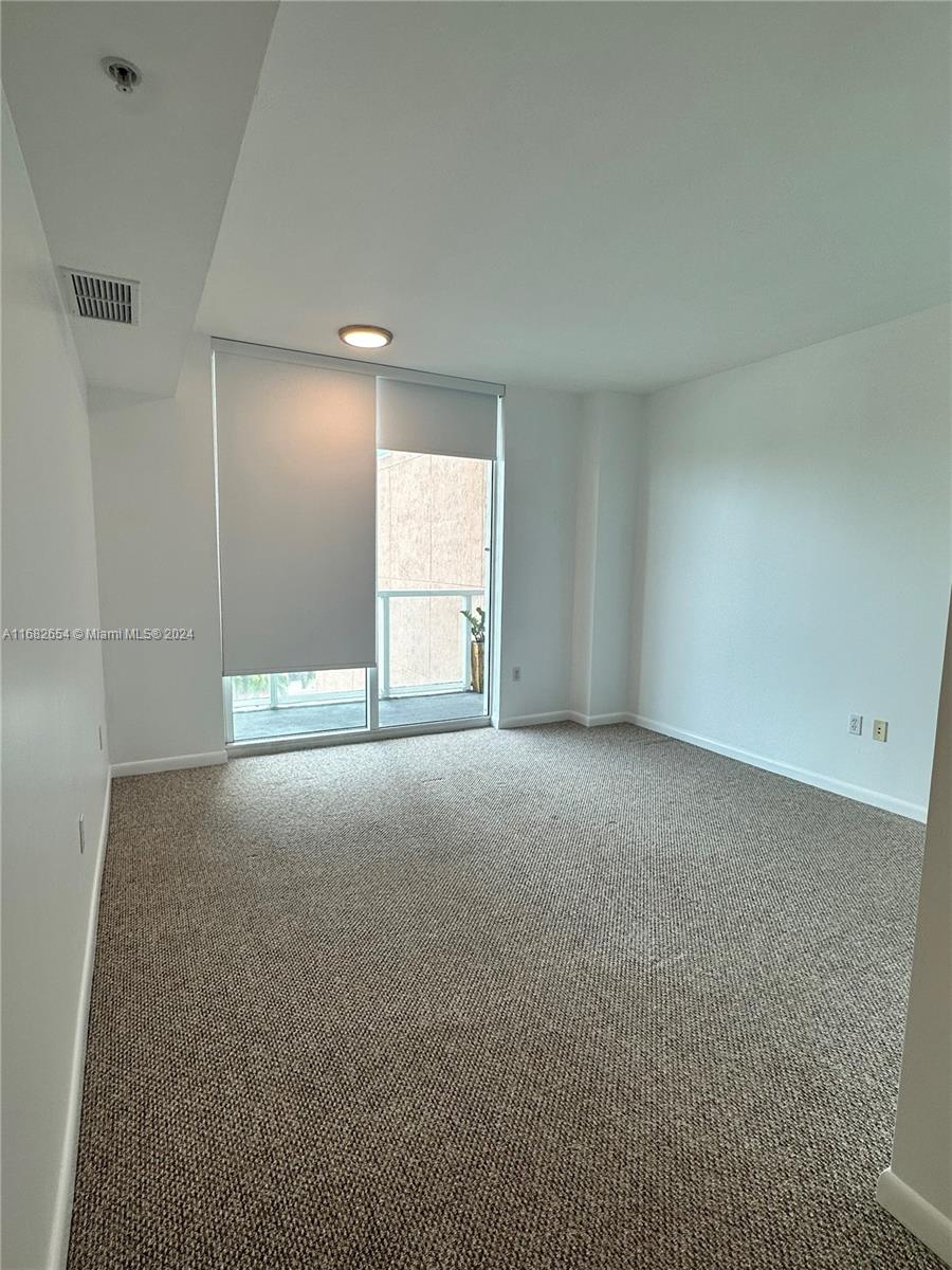 244 Biscayne Blvd #503, Miami FL 33132
