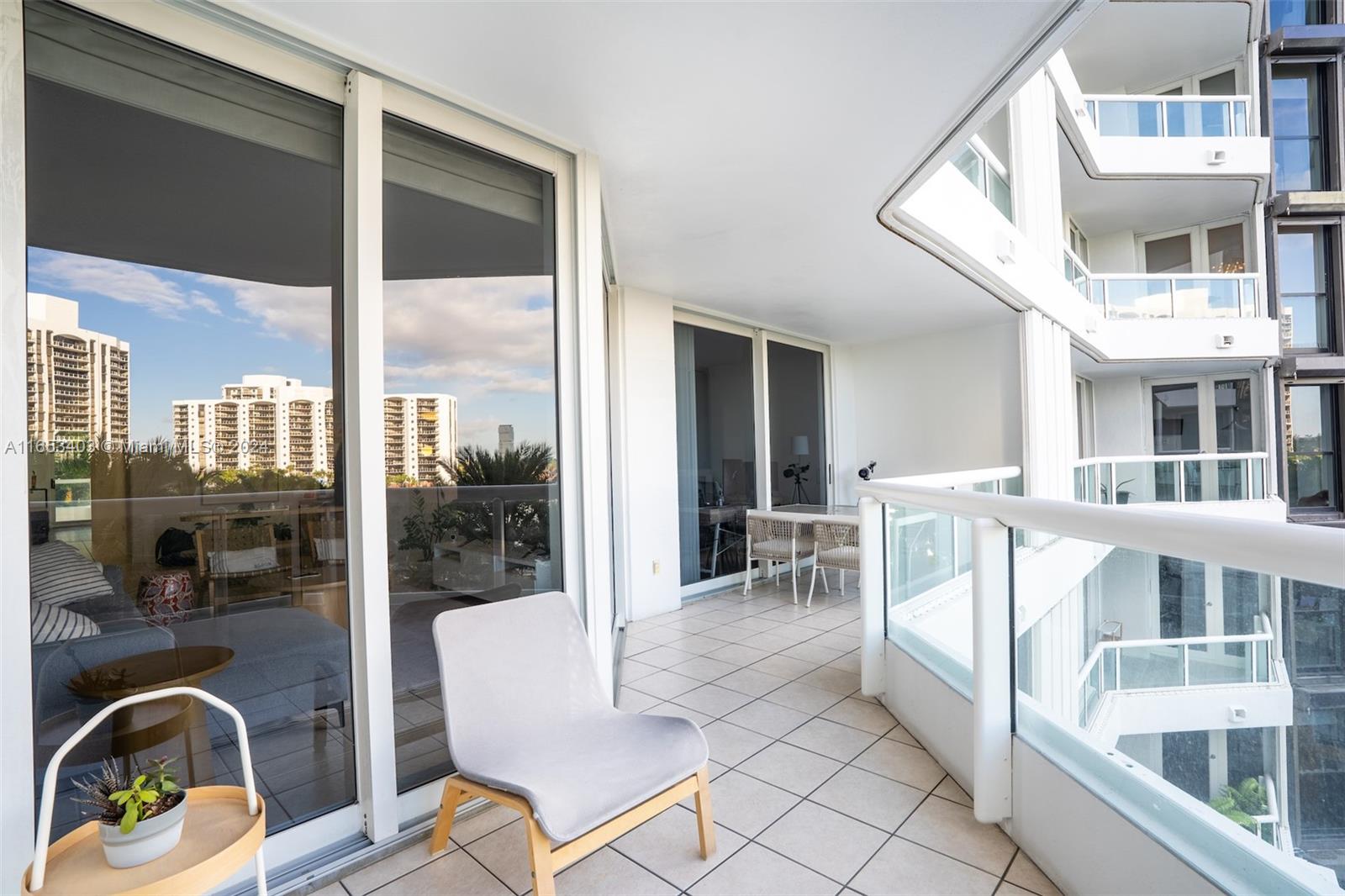 21055 Yacht Club Dr #605, Aventura, Florida image 10