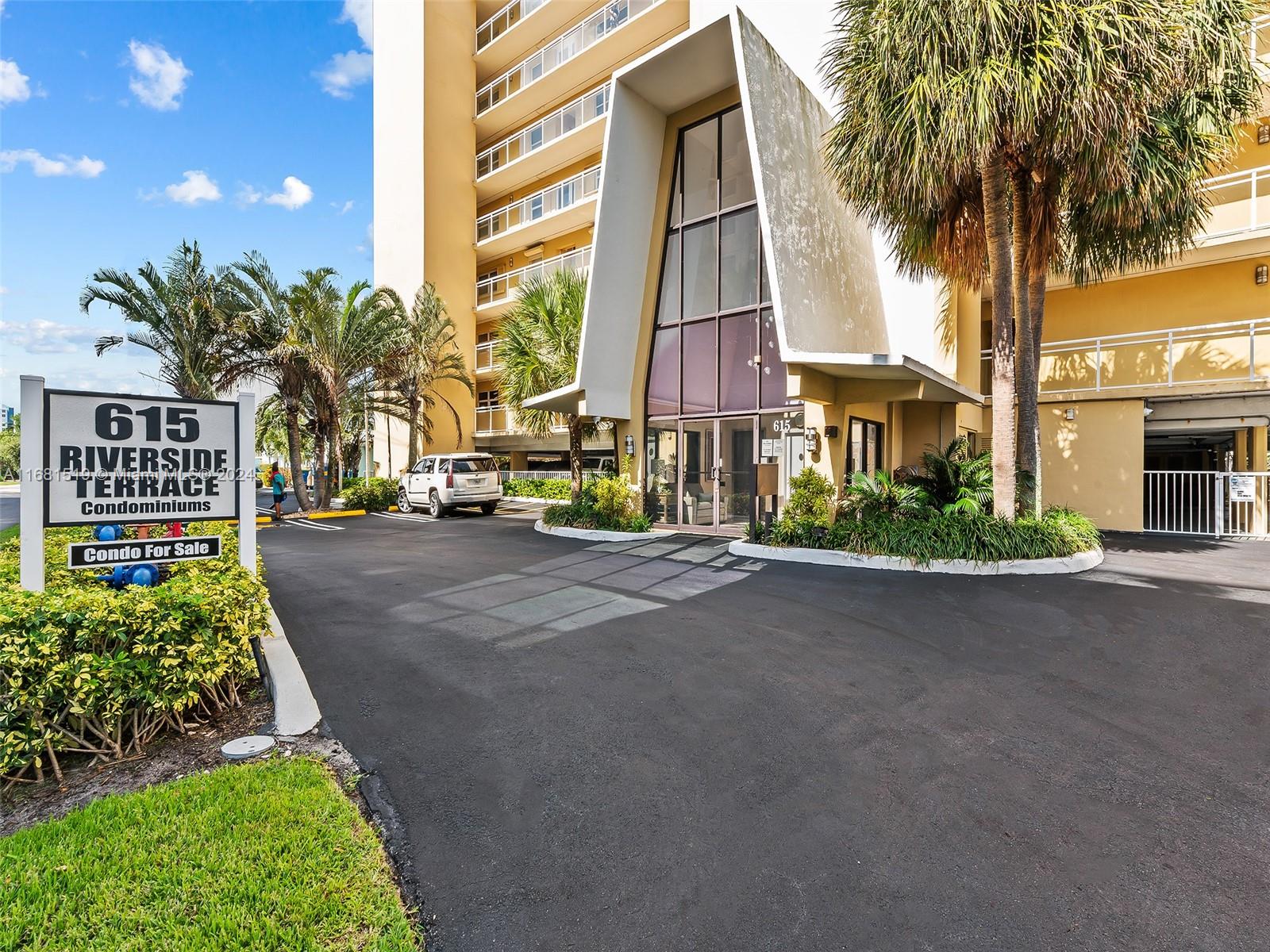 615 N Riverside Dr #702, Pompano Beach, Florida image 34