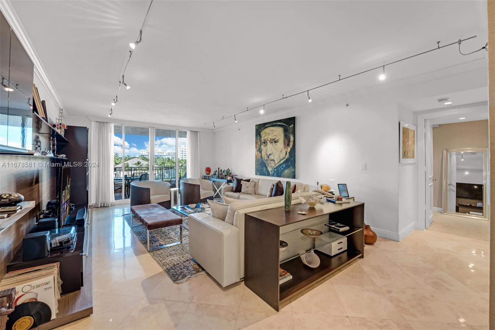 765 Crandon Blvd #305, Key Biscayne, Florida image 4