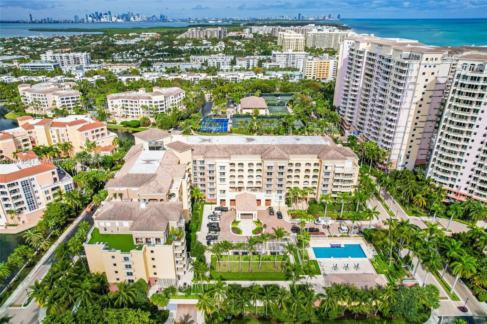 765 Crandon Blvd #305, Key Biscayne, Florida image 41