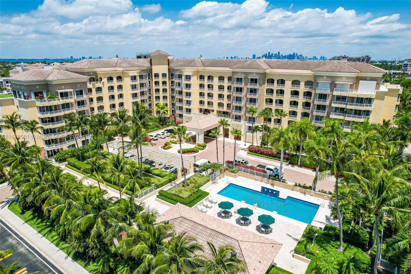 765 Crandon Blvd #305, Key Biscayne, Florida image 47