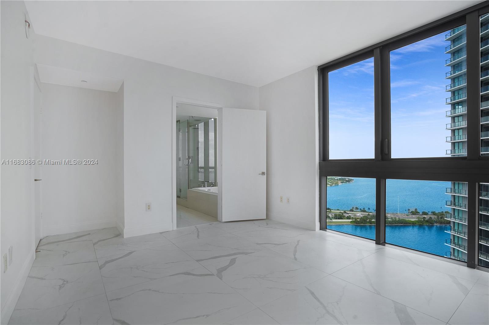 650 NE 32nd St #3507, Miami, Florida image 18