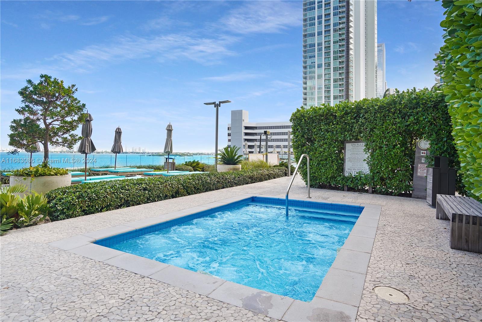 650 NE 32nd St #3507, Miami, Florida image 34