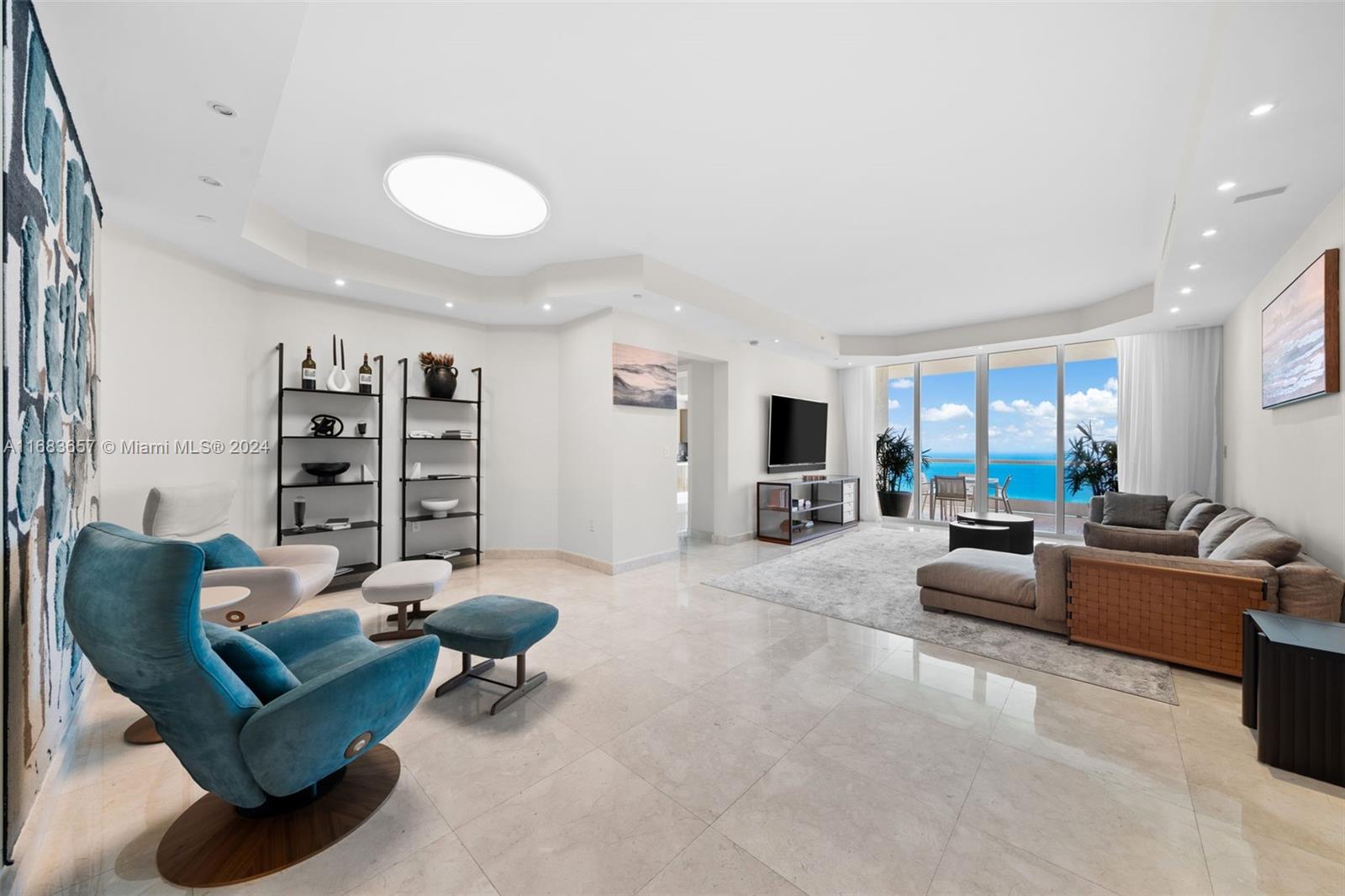 Stunning fully renovated spacious apartment in the luxury building Turnberry Ocean Colony in Sunny Isles. Brand new wooden flooring in the bedrooms, new window treatments and furniture, upgraded bathrooms. New closets. Easy to show, unit is vacant