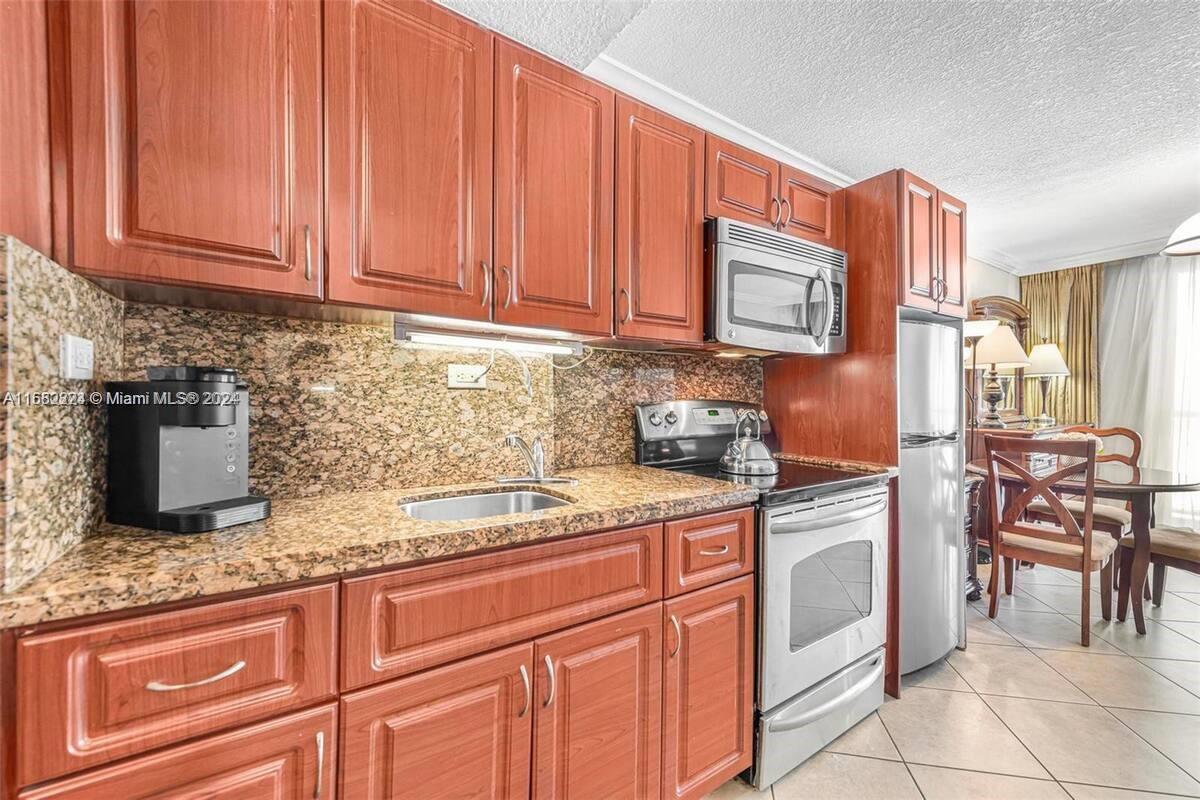 Property photo # 8