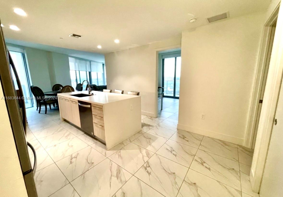 2000 Metropica Way #1009, Sunrise, Florida image 33