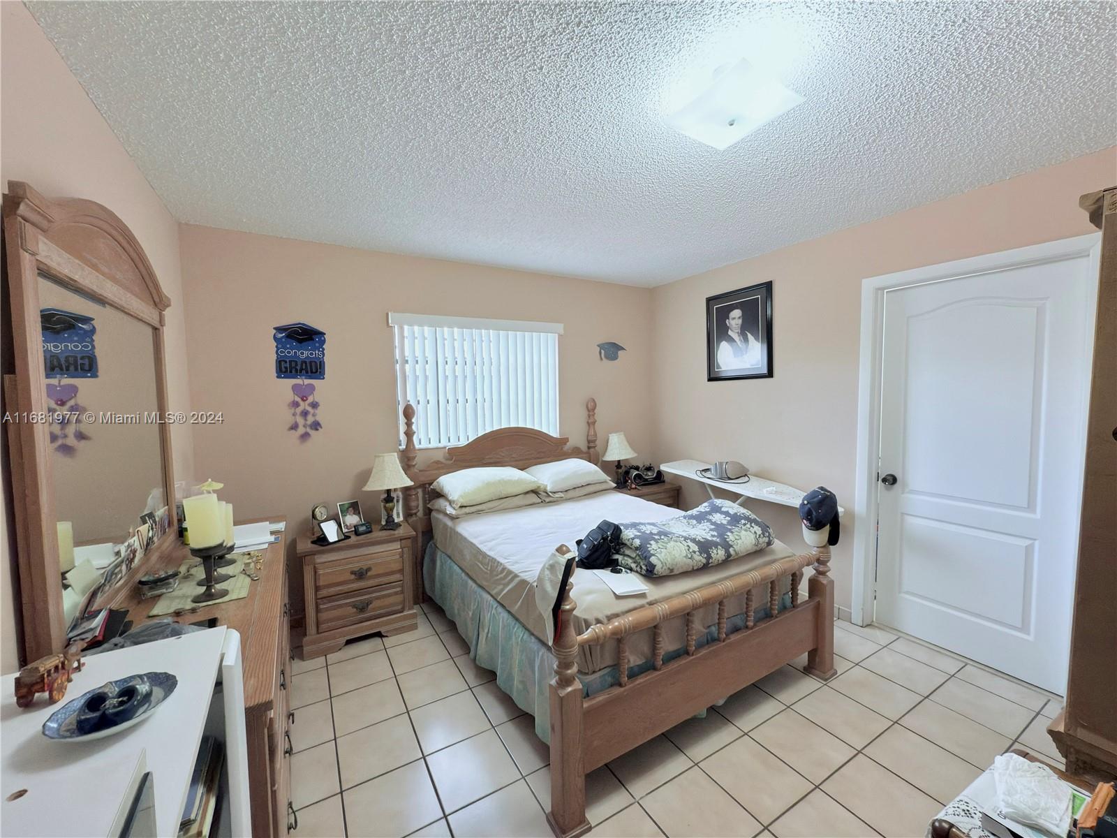 2783 W 70th St, Hialeah, Florida image 14