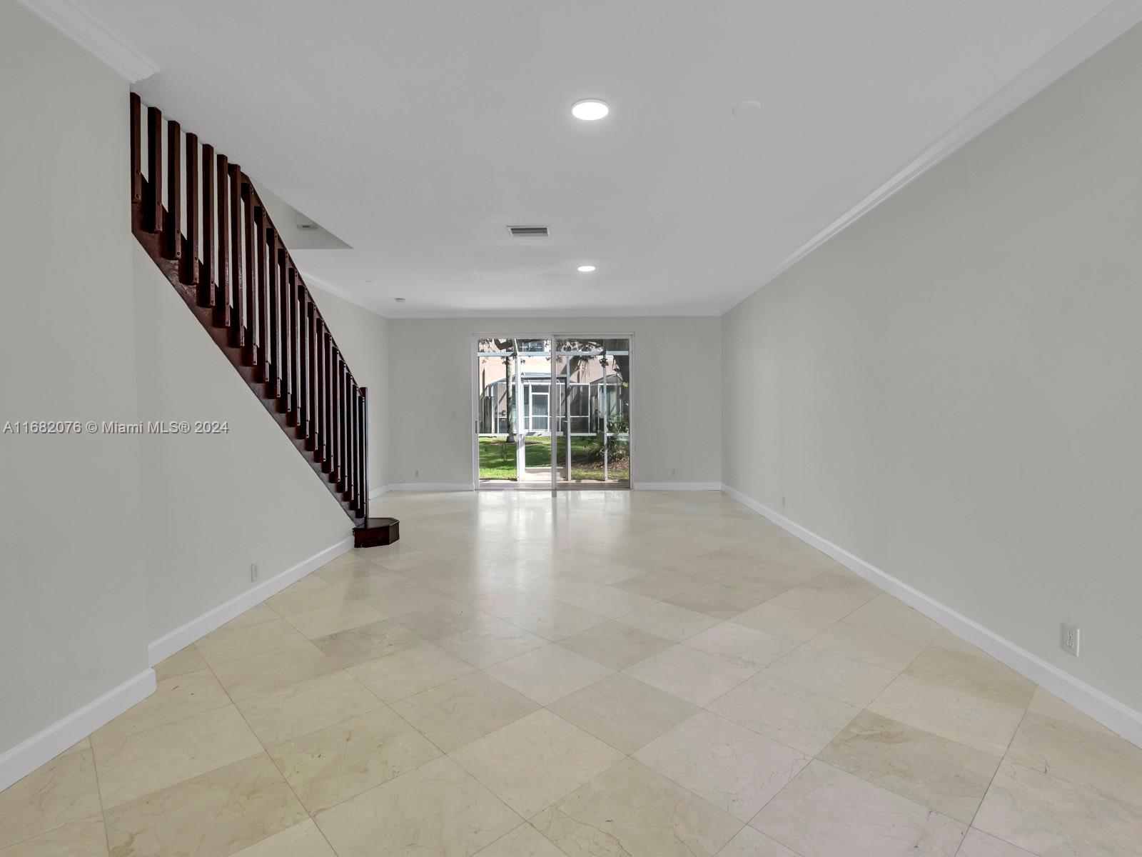 2192 Salerno Cir #2192, Weston, Florida image 8