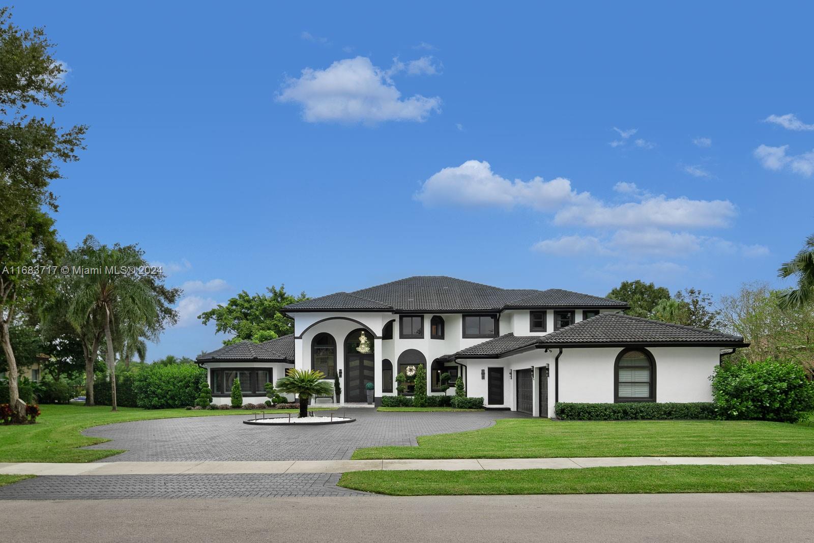 2440 105th Ter, Davie, Florida 33324