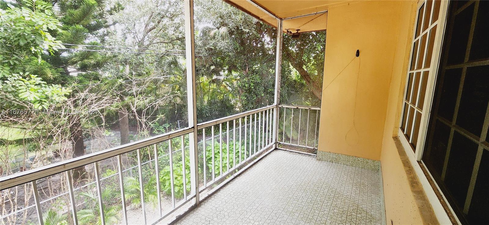 351 NE 19th Pl #210K, Wilton Manors, Florida image 24