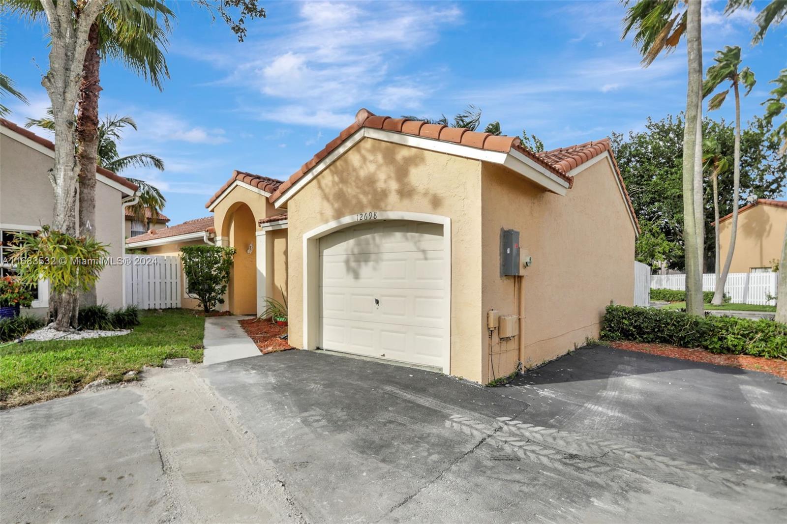 12698 NW 15th St, Sunrise, Florida image 3