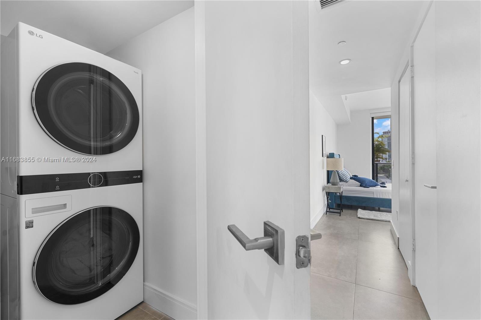 3131 NE 7th Ave #1006, Miami FL 33137