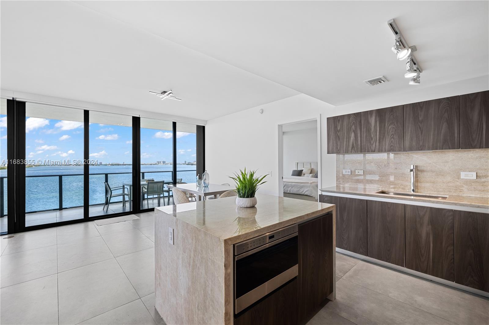 3131 NE 7th Ave #1006, Miami FL 33137