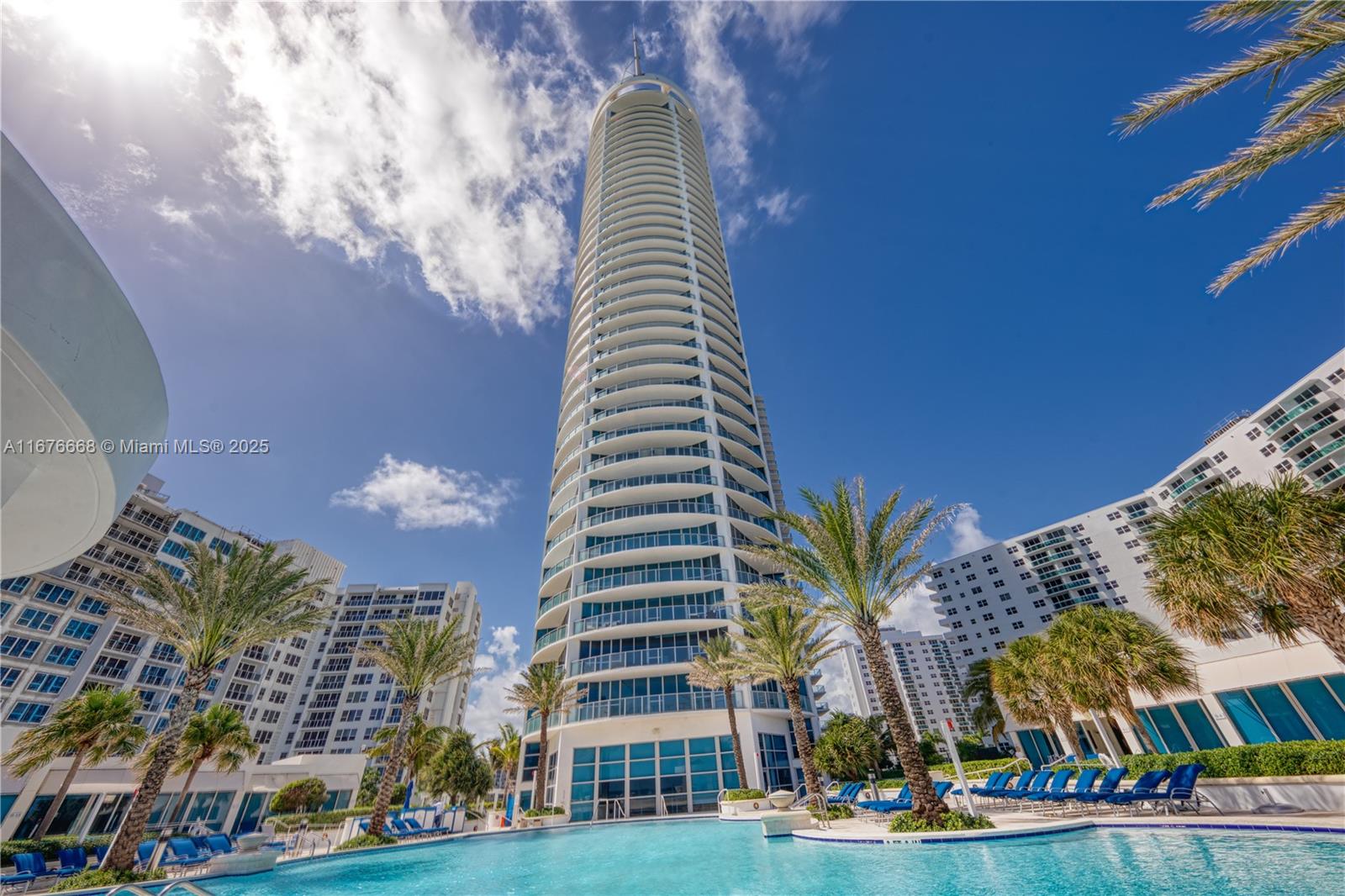 BREATHTAKING VIEWS, 2 LARGE BALCONIES, FLOOR TO CEILING WINDOWS.*** motivated seller*** Prestige condo only $ 660/sq ft!!! A must-see Unique, custom circular floor plan, makes contemporary living a dream. Amazing views - 2 giant beach view balconies facing up and down the beach in two directions.  Assessments paid,100% reserves 
Only 4 stories up from the lobby, on 7th floor easy access, even in emergencies
 A dog friendly building with wonderful residents that enjoy each other, and an incredible professional staff that makes you grateful to be living at Ocean Palms
 One of the newer condos on Hollywood Beach, and yet not so new that there are hidden surprises 
 Private elevator, no hallways. The only food you smell will be what you are cooking
 A pool and gym to die for. EASY TO SHOW