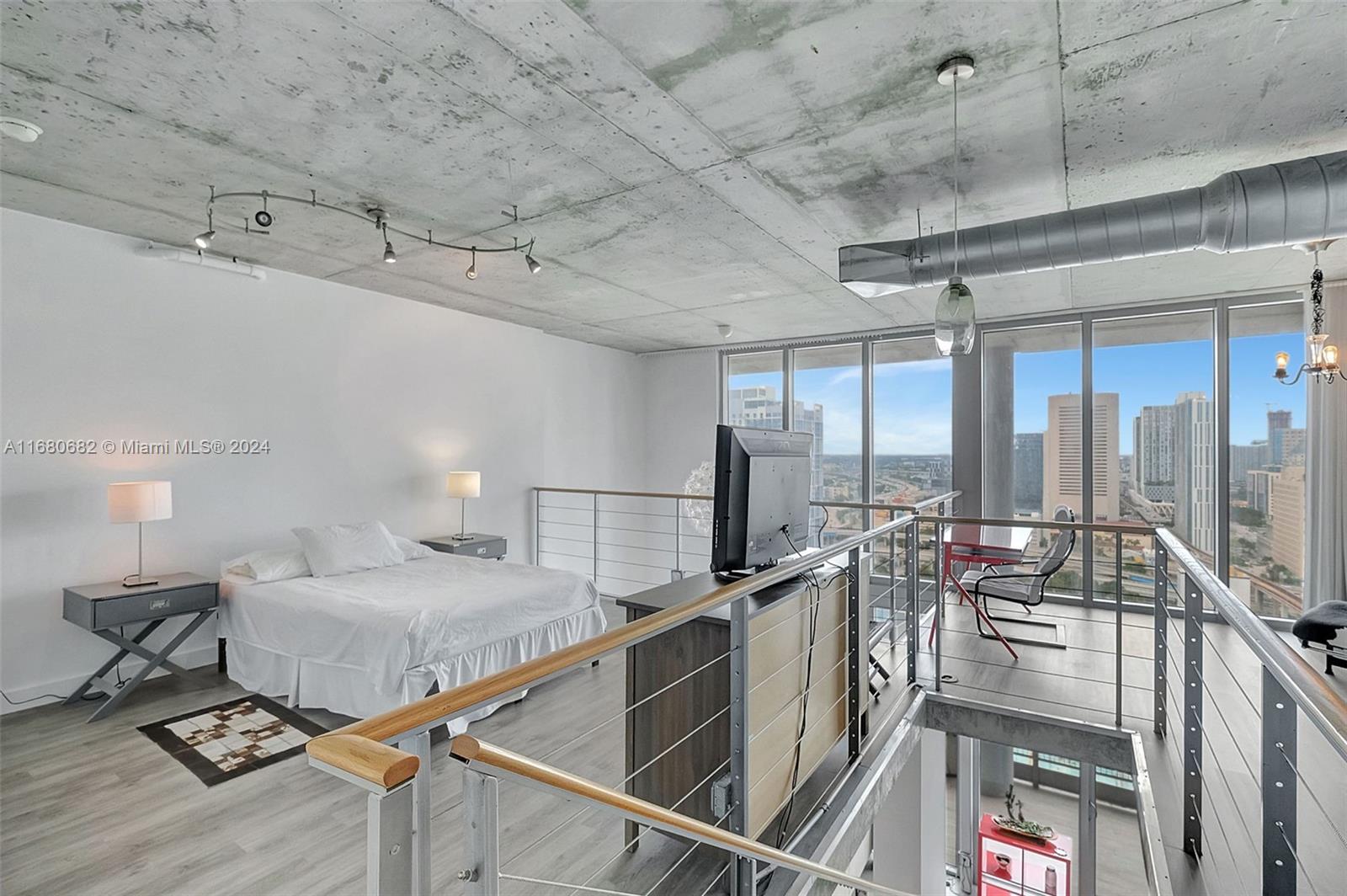 690 SW 1st Ct #3113, Miami FL 33130