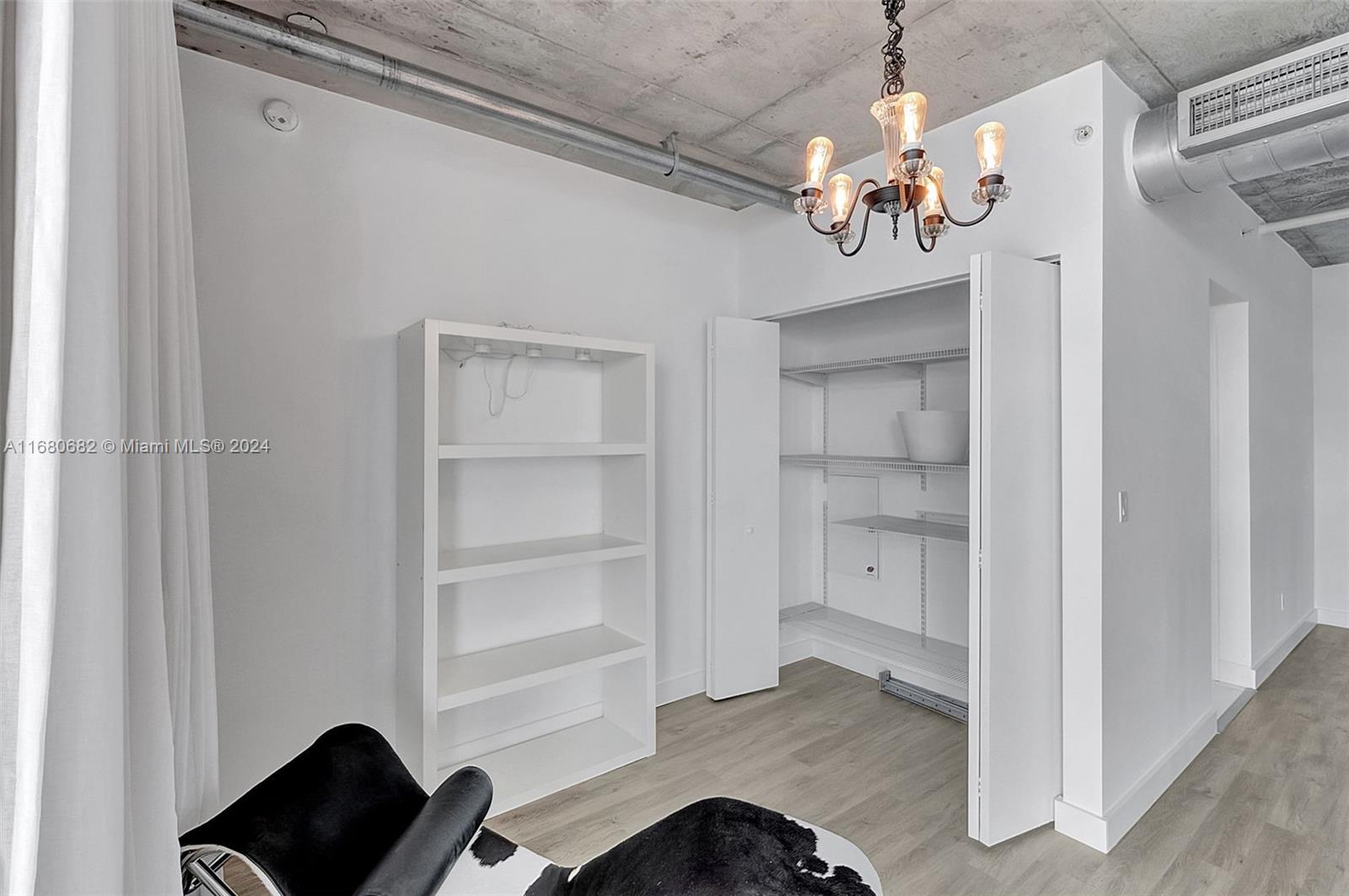 690 SW 1st Ct #3113, Miami FL 33130