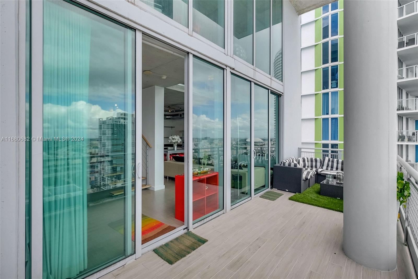 690 SW 1st Ct #3113, Miami FL 33130