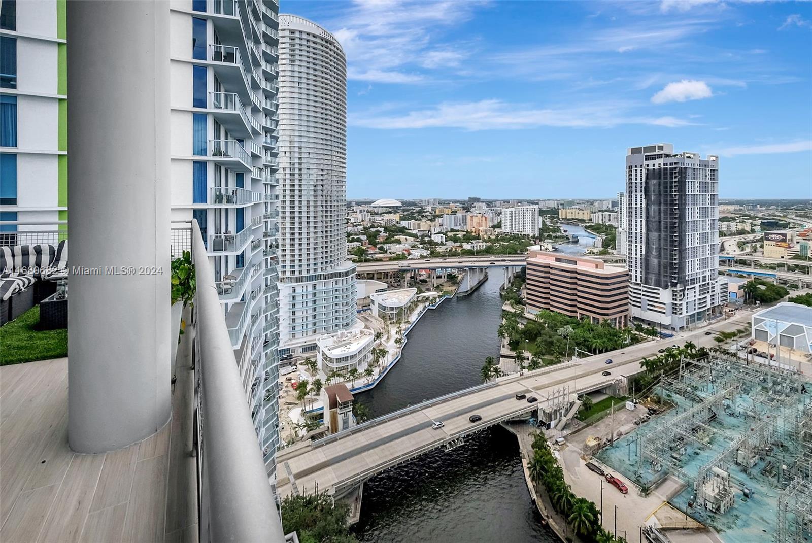 690 SW 1st Ct #3113, Miami FL 33130