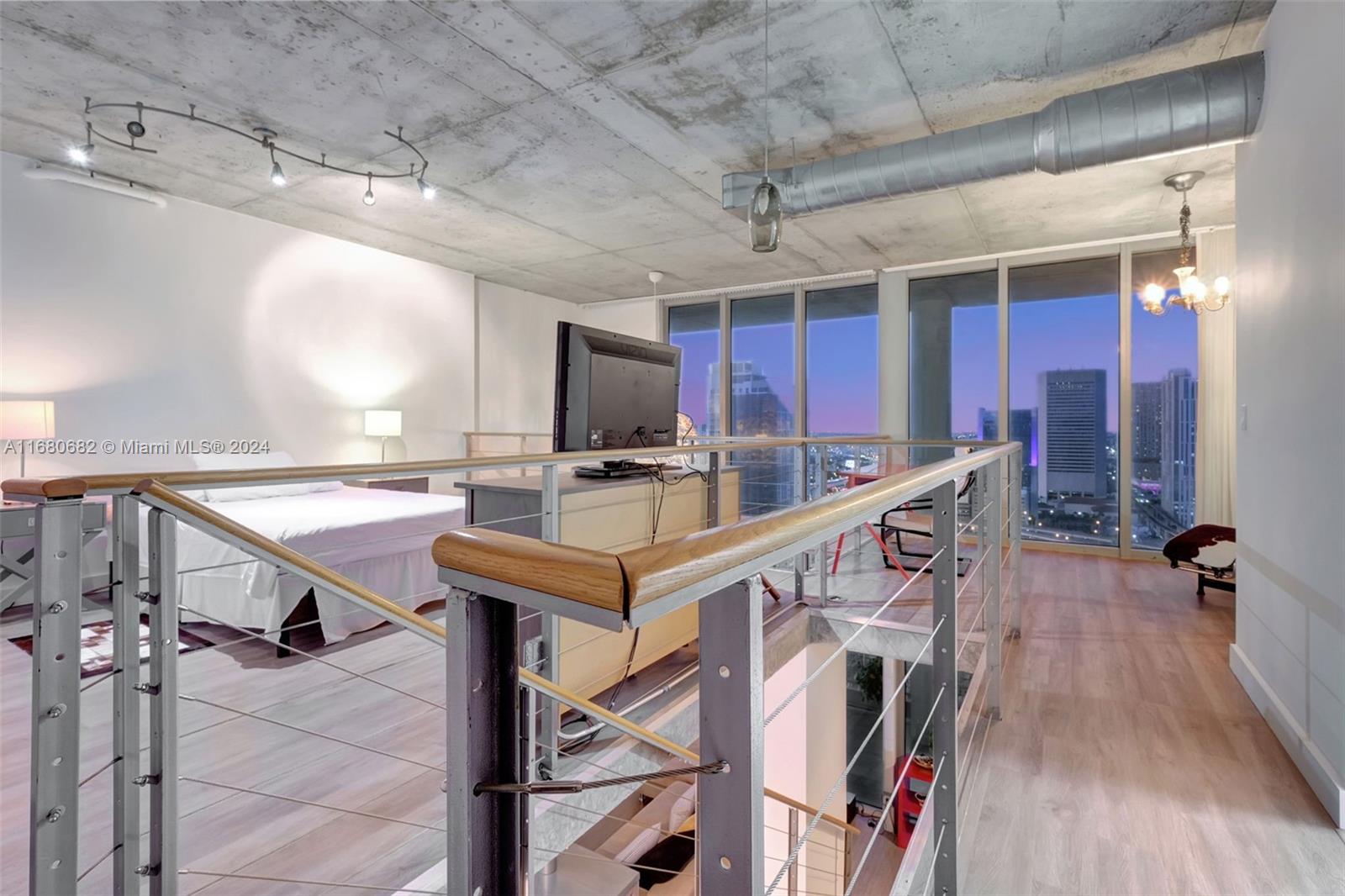 690 SW 1st Ct #3113, Miami FL 33130