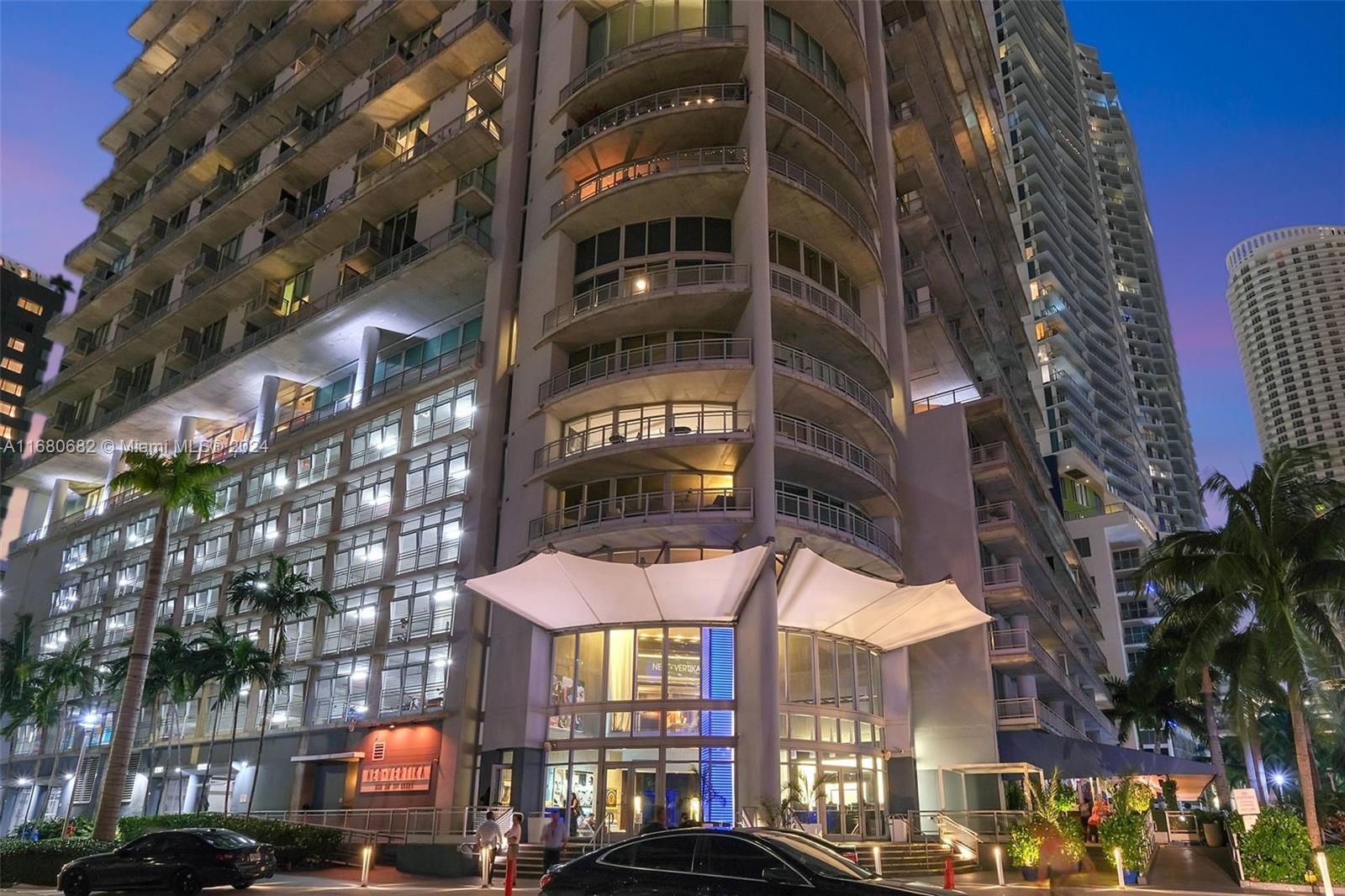 690 SW 1st Ct #3113, Miami FL 33130