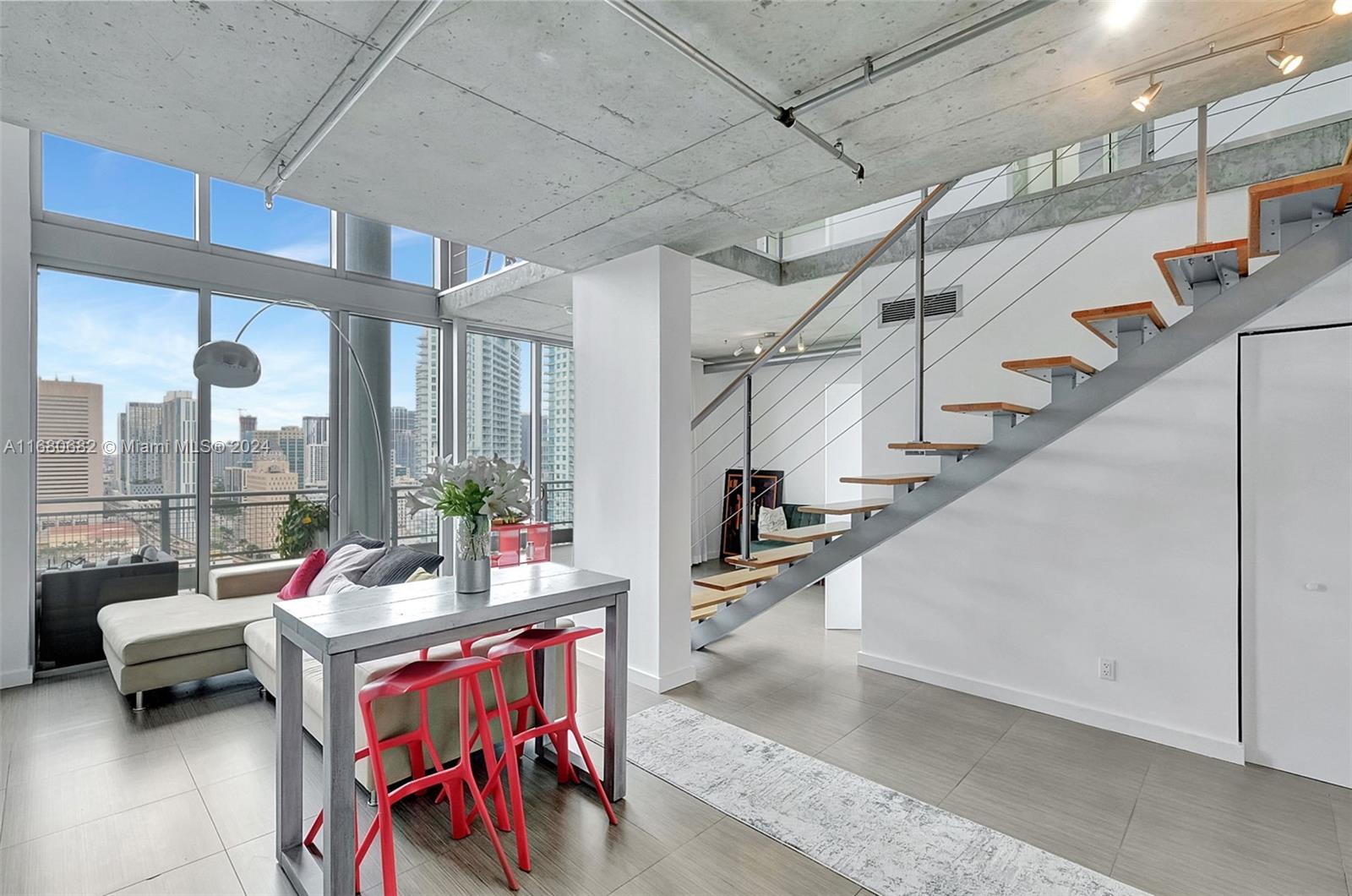 690 SW 1st Ct #3113, Miami FL 33130