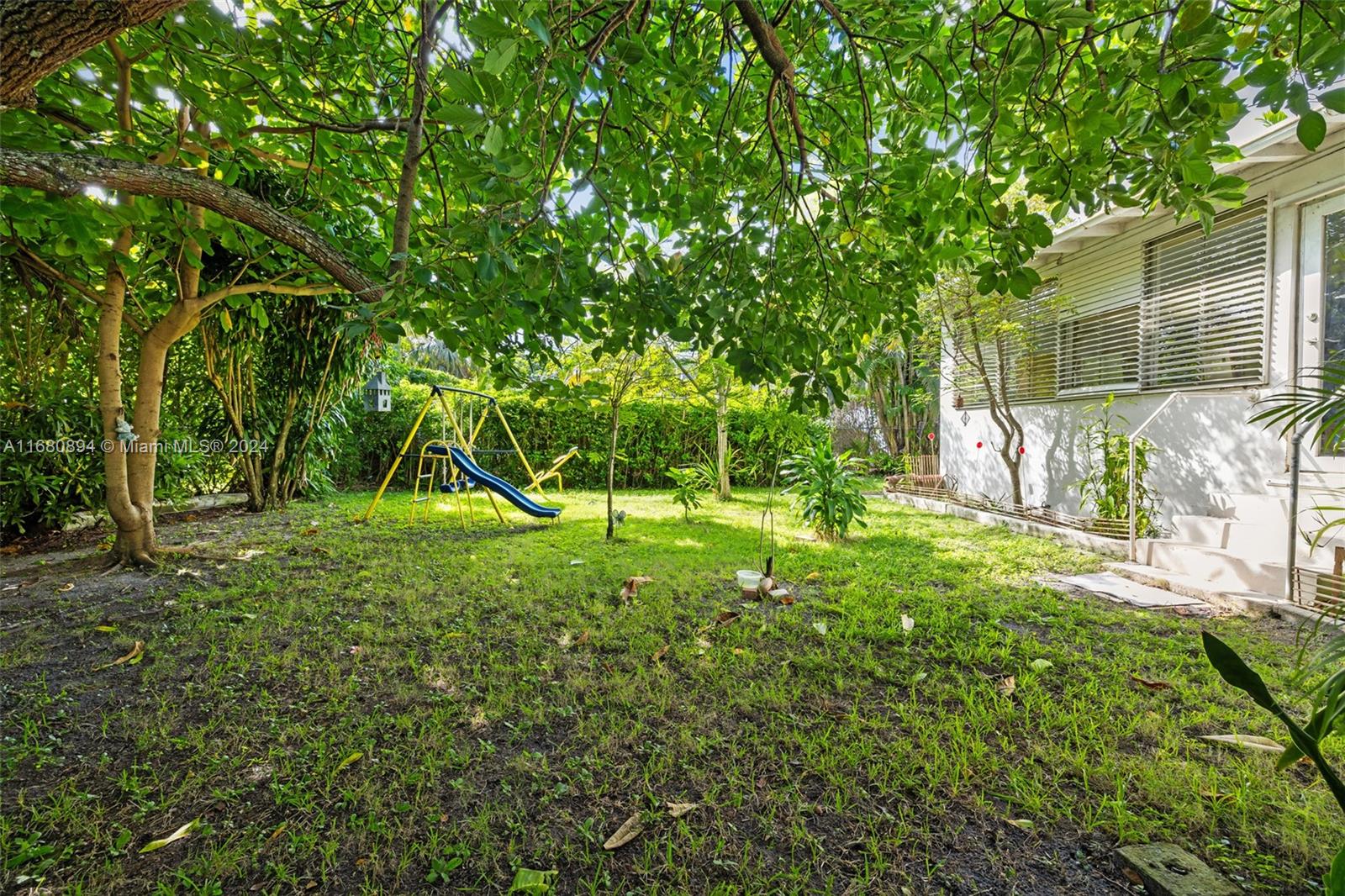 524 Mendoza Ave, Coral Gables, Florida image 15