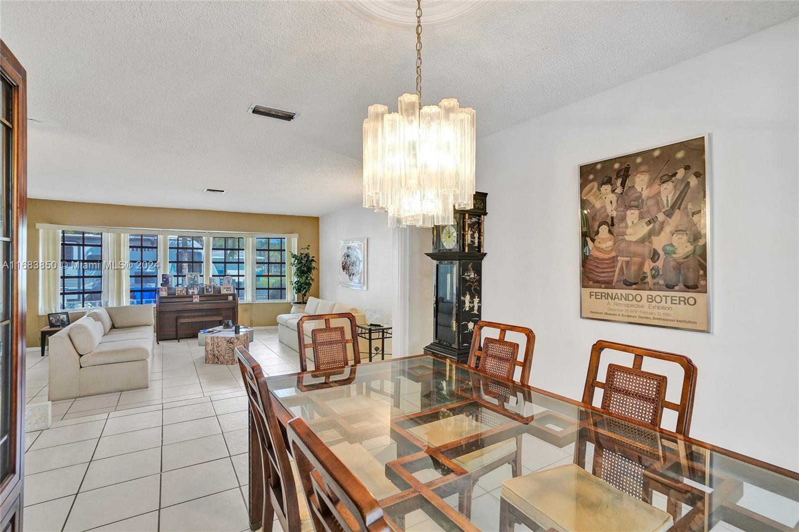 3300 N Hills Dr, Hollywood, Florida image 5