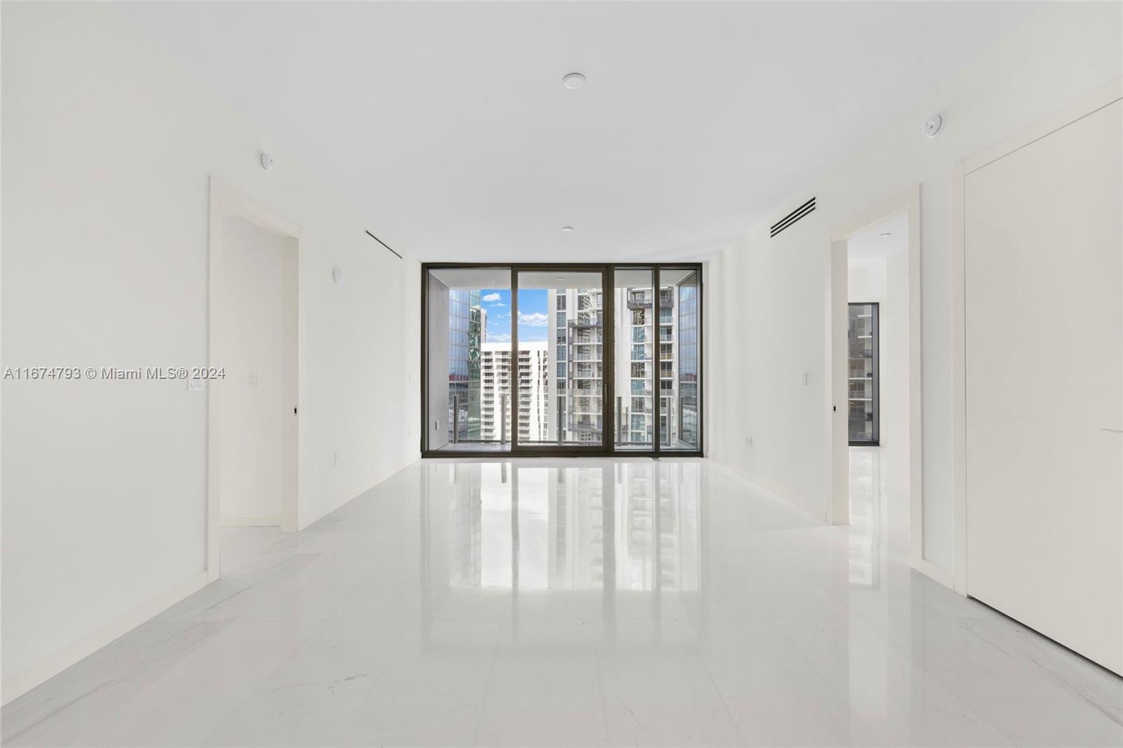 300 Biscayne Blvd Way #2409, Miami, Florida image 12